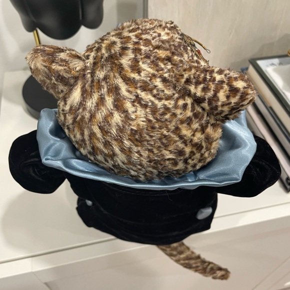 Handmade Cat by BC Artist Diane Jordens - Picture 7 of 16